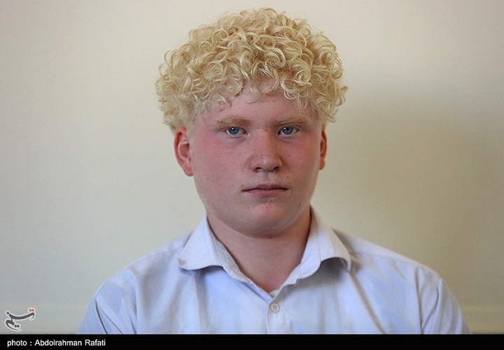 بمناسبت روز جهانی عصای سفید / مدرسه نابینایان موسی ابن جعفرعلیه السلام