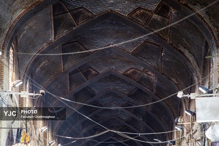 رد دود بر پیکر بازار وکیل شیراز