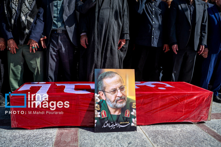 تشییع پیکر سردار «علیرضا افشار»