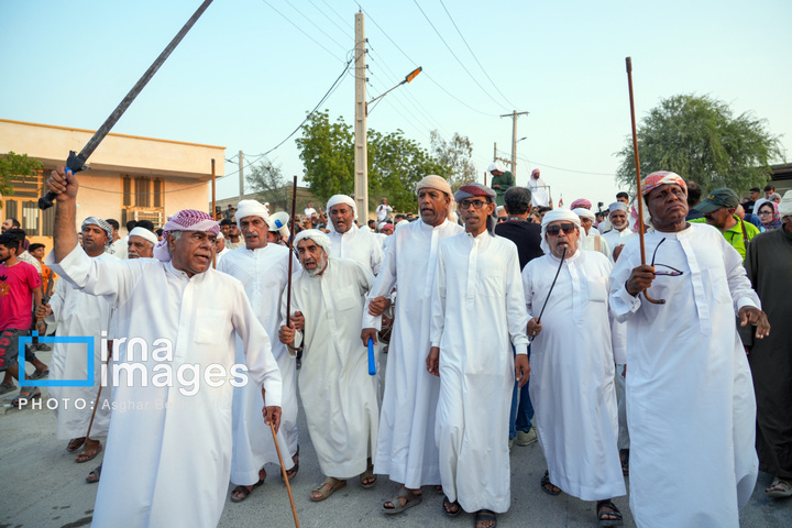 جشنواره «عیش جزیرتی» در روستای دهخدا