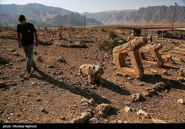 شیرهای سنگی ایذه