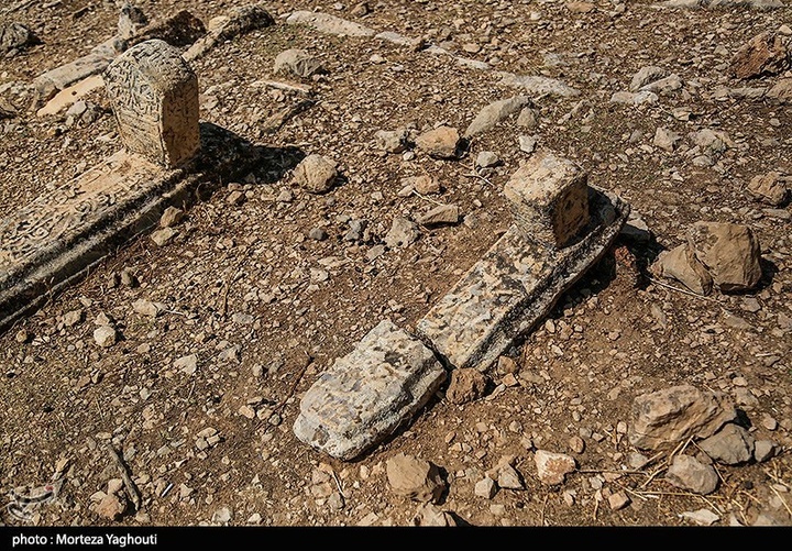 شیرهای سنگی ایذه