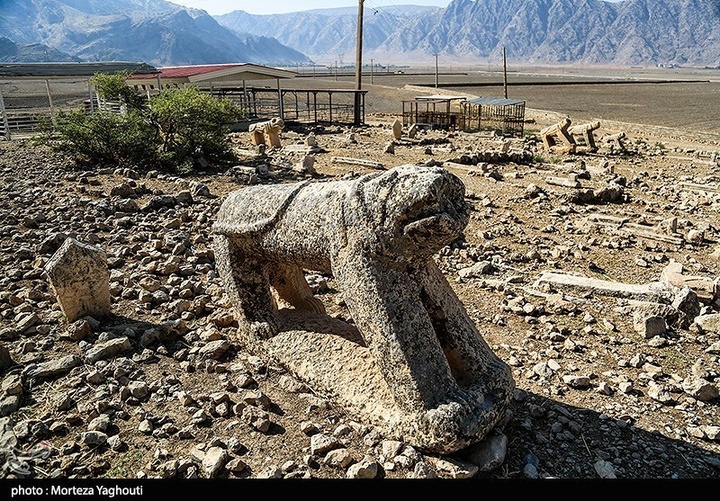 شیرهای سنگی ایذه