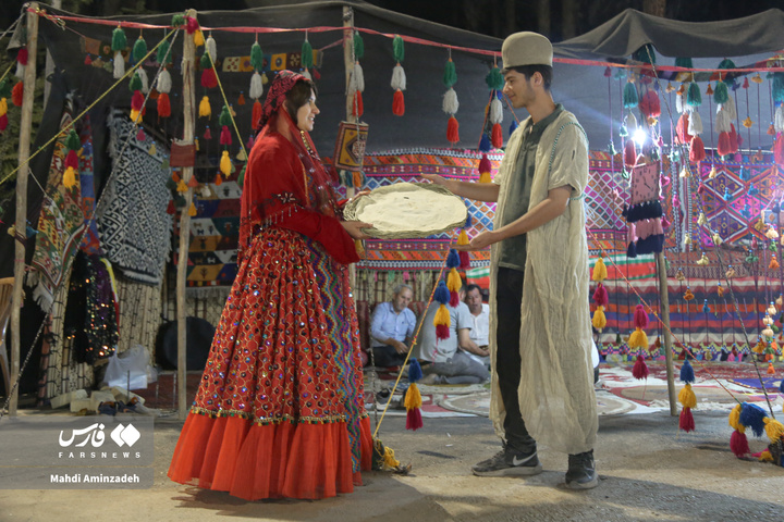 عشقی که پای تنور پخته‌تر شد