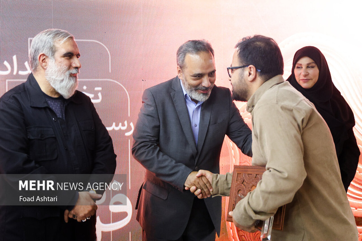 آیین اختتامیه رویداد رسانه‌ای فرنام