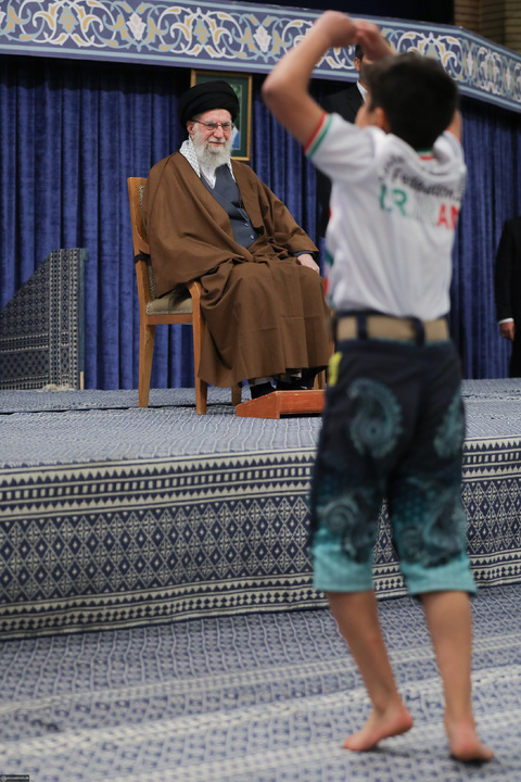 دیدار قهرمانان و مدال‌آوران ورزشی و المپیادهای علمی جهانی