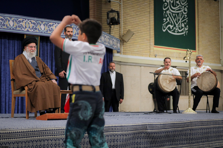 دیدار قهرمانان و مدال‌آوران ورزشی و المپیادهای علمی جهانی