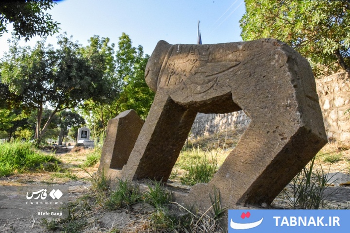 شیر سنگی؛ نگهبان جاودانه ایل بختیاری