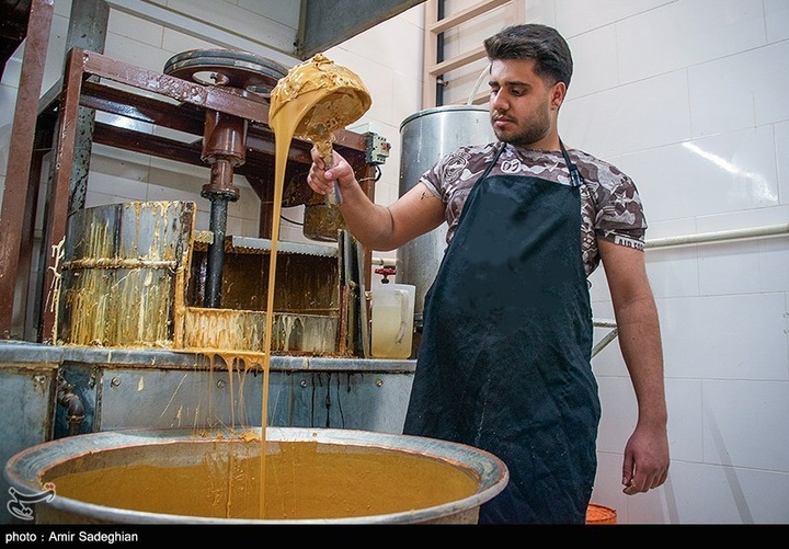 پخت حلوا ارده سنتی - زرقان فارس