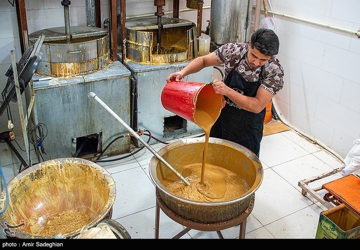 پخت حلوا ارده سنتی - زرقان فارس