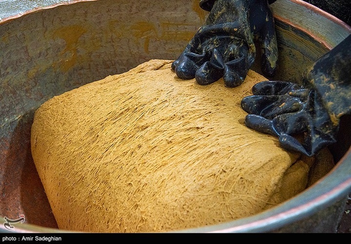 پخت حلوا ارده سنتی - زرقان فارس