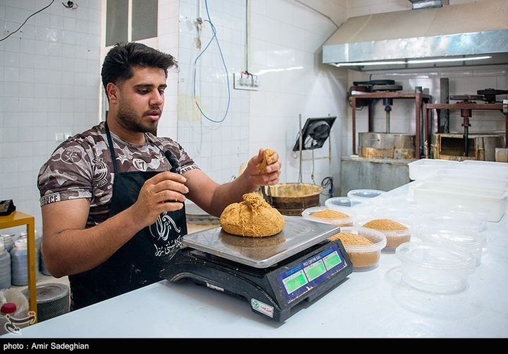 پخت حلوا ارده سنتی - زرقان فارس