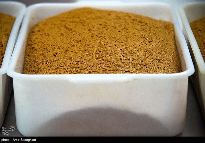 پخت حلوا ارده سنتی - زرقان فارس