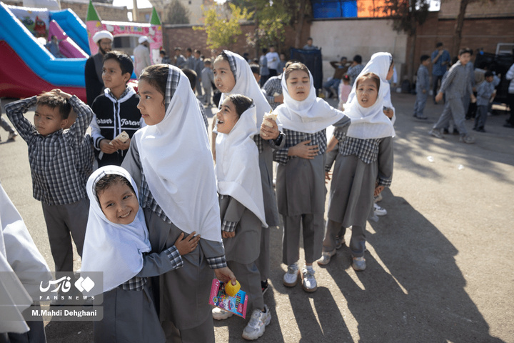 صدای شادی با طعم جهاد در مدرسه