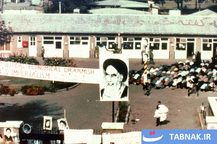 پنجره‌ای به گذشته؛ روز تحقیر استکبار