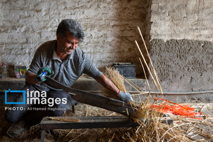 جاروی سنتی قَرامَلِک