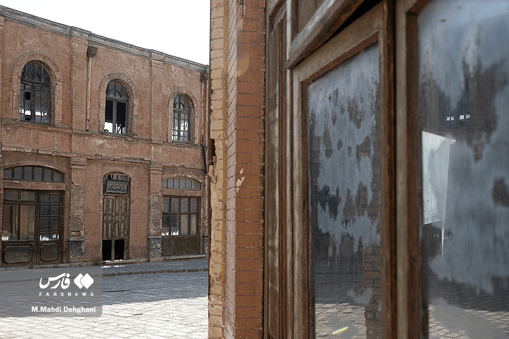 بازار لاله زار در شهرک سینمایی غزالی