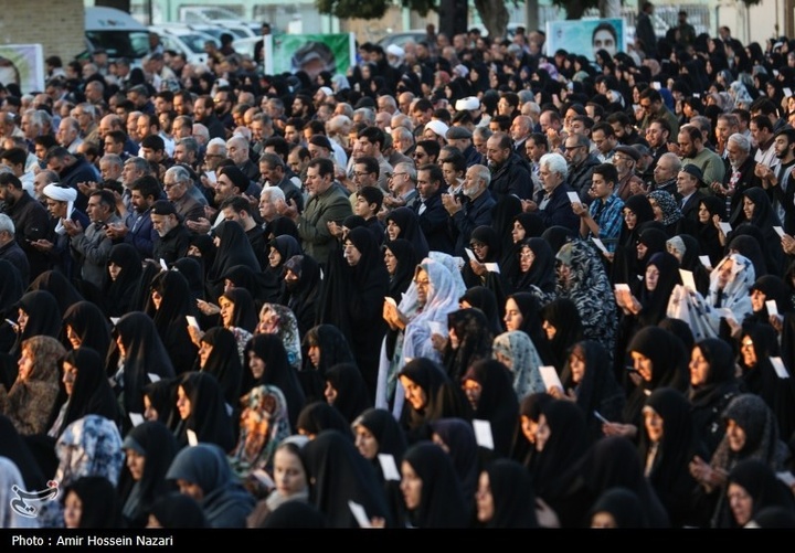 اقامه نماز طلب باران در قزوین