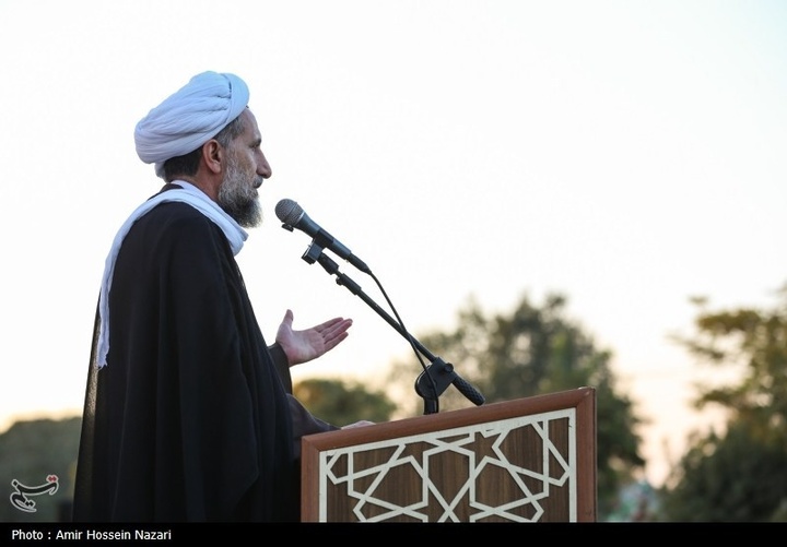 اقامه نماز طلب باران در قزوین