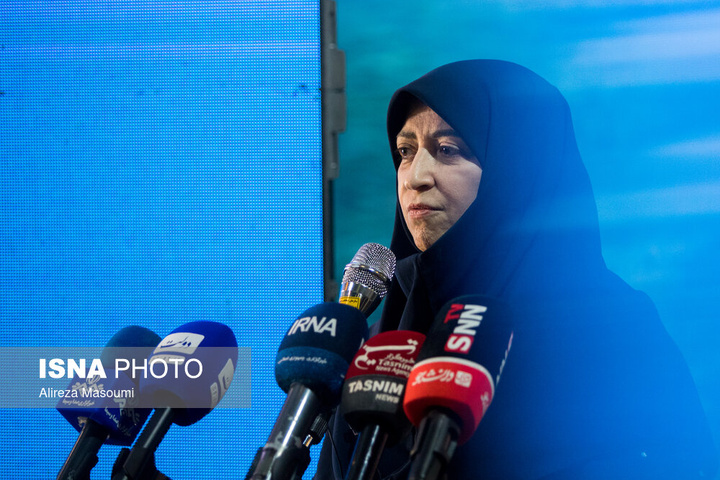 افتتاح بزرگ‌ترین نیروگاه خورشیدی دستگاه‌های اجرایی کشور