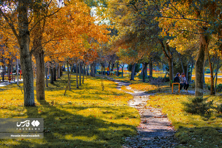 اردبیل زیر چتر رنگ‌ها