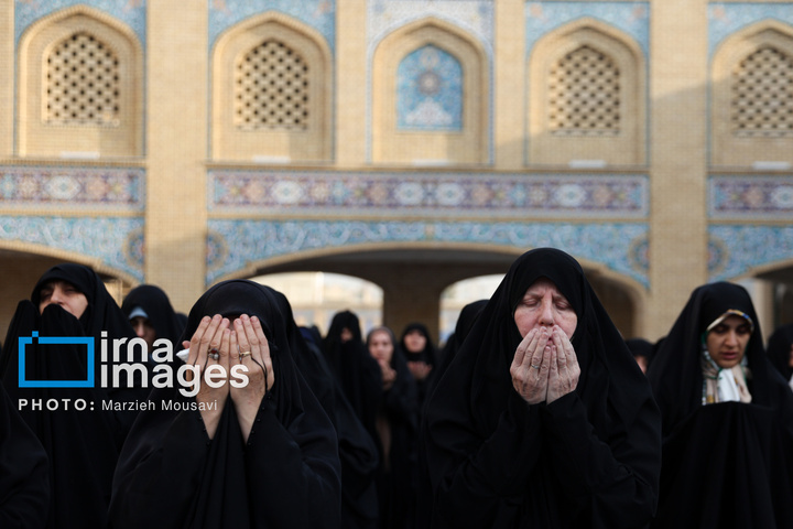 اقامه نماز باران - حرم حضرت عبدالعظیم حسنی علیه السلام