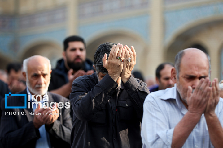 اقامه نماز باران - حرم حضرت عبدالعظیم حسنی علیه السلام