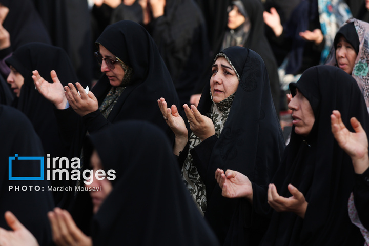 اقامه نماز باران - حرم حضرت عبدالعظیم حسنی علیه السلام