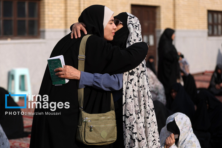 اقامه نماز باران - حرم حضرت عبدالعظیم حسنی علیه السلام