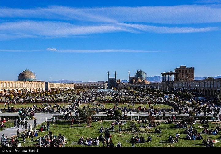 25 آبان ماه روز اصفهان