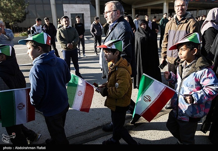 مراسم استقبال از هشت شهید گمنام دوران دفاع مقدس در همدان