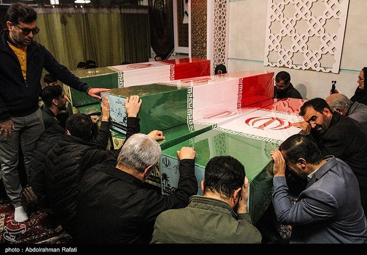 مراسم استقبال از هشت شهید گمنام دوران دفاع مقدس در همدان