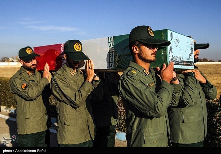 مراسم استقبال از هشت شهید گمنام دوران دفاع مقدس در همدان