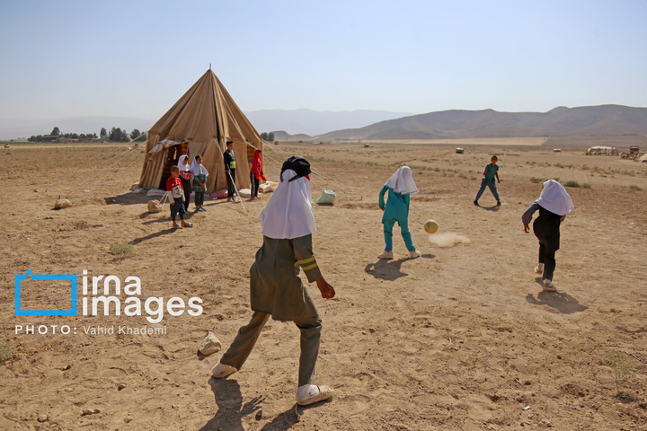 تحصیل در چادرهای عشایری