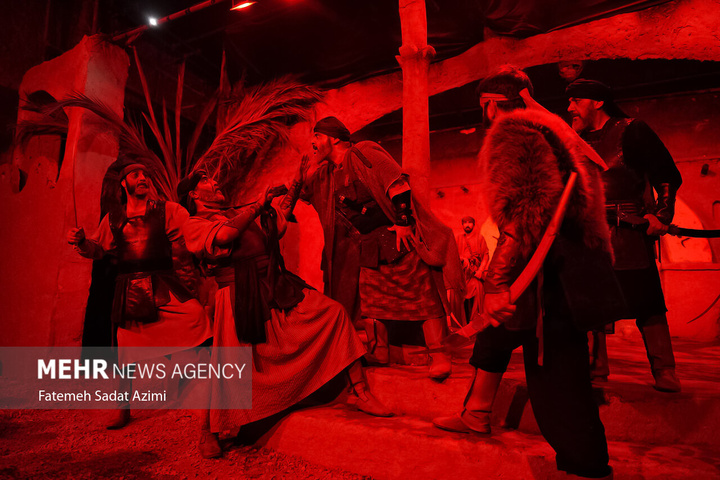 سوگواره تجسمی کوچه های بنی هاشم در قم