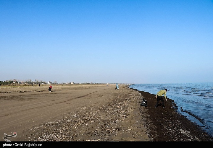 پویش مردمی پاکسازی ساحل رودسر