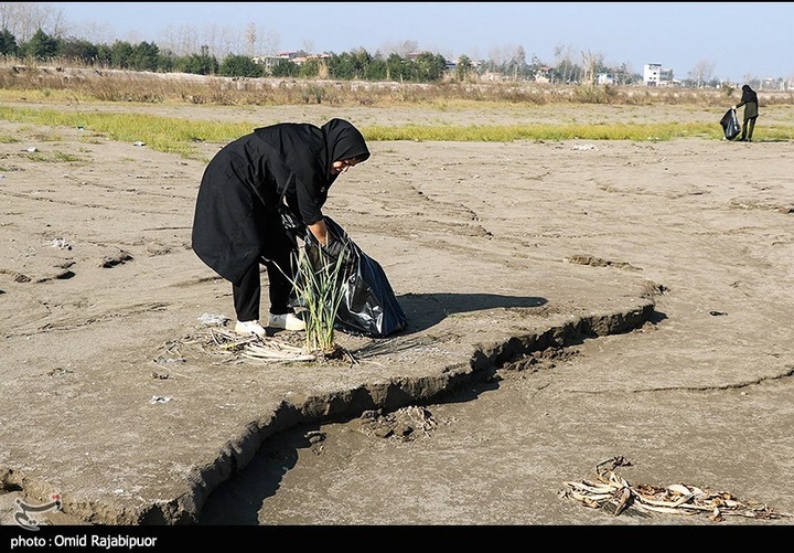 پویش مردمی پاکسازی ساحل رودسر