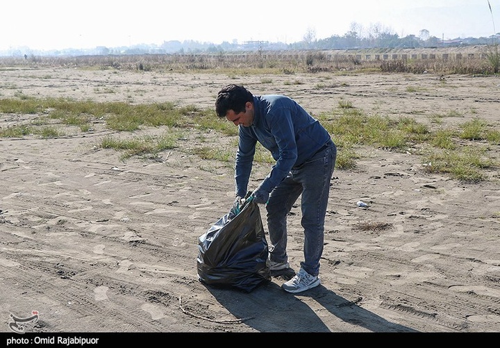 پویش مردمی پاکسازی ساحل رودسر