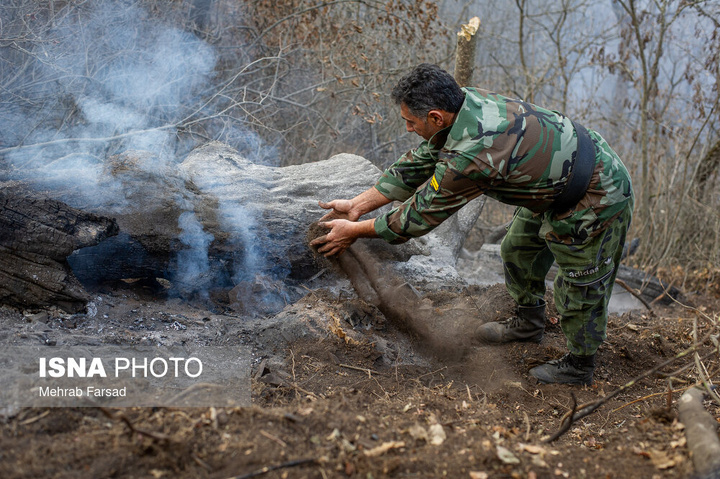 عملیات مهار آتش‌سوزی مناطق کوهستانی روستاهای دلیر و الیت