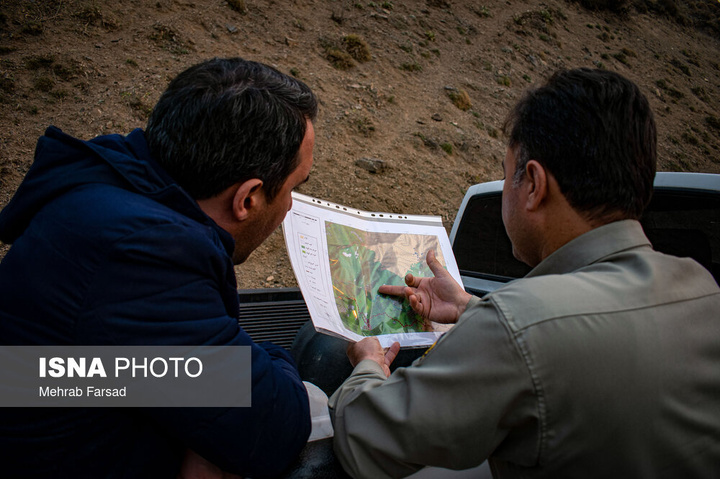 عملیات مهار آتش‌سوزی مناطق کوهستانی روستاهای دلیر و الیت