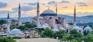 ✈️ راهنمای جامع پرواز تهران – استانبول: استراتژی خرید بلیط و کاهش هزینه‌ها