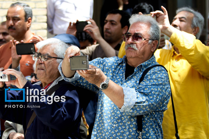 چند عکس از زندگی هادی مرزبان