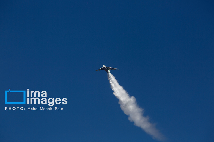 مهار آتش‌سوزی جنگل الیت