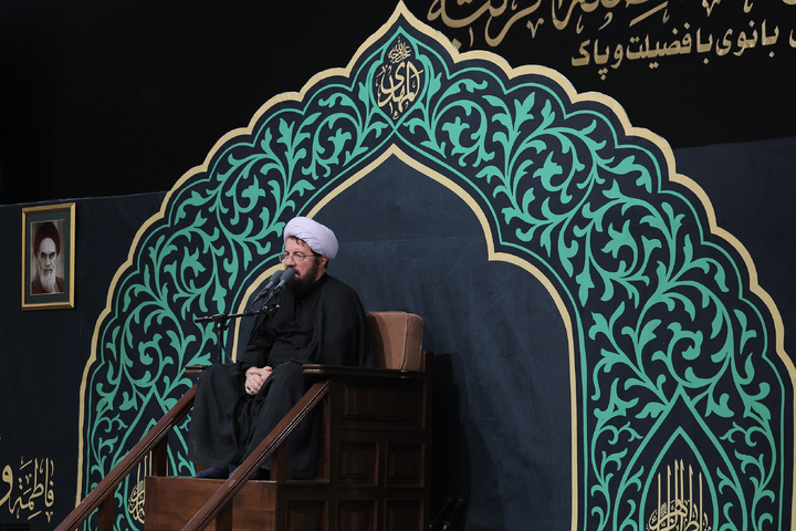 مراسم عزاداری شام شهادت حضرت فاطمةالزهرا سلام‌الله‌علیها در حسینیه امام خمینی(ره)