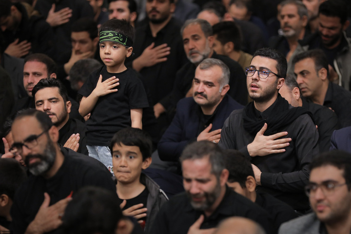 مراسم عزاداری شام شهادت حضرت فاطمةالزهرا سلام‌الله‌علیها در حسینیه امام خمینی(ره)