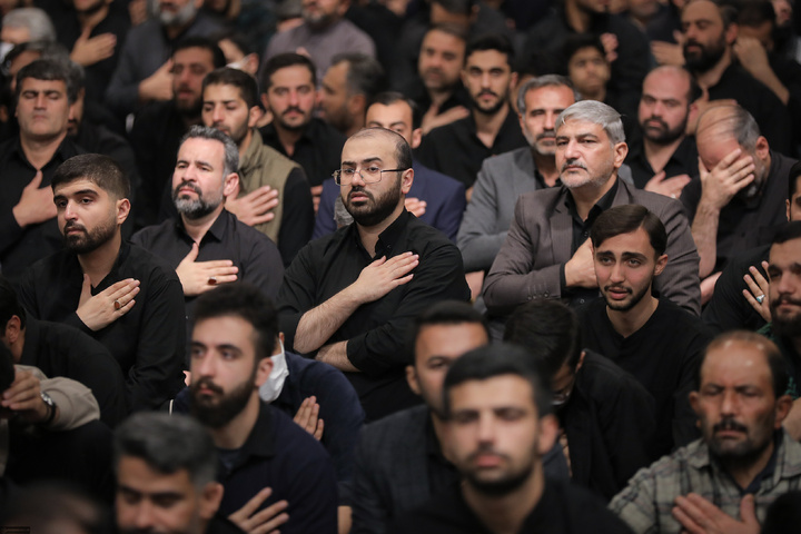 مراسم عزاداری شام شهادت حضرت فاطمةالزهرا سلام‌الله‌علیها در حسینیه امام خمینی(ره)