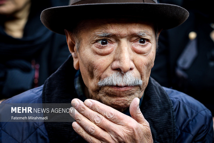 مراسم تشییع پیکر هادی مرزبان