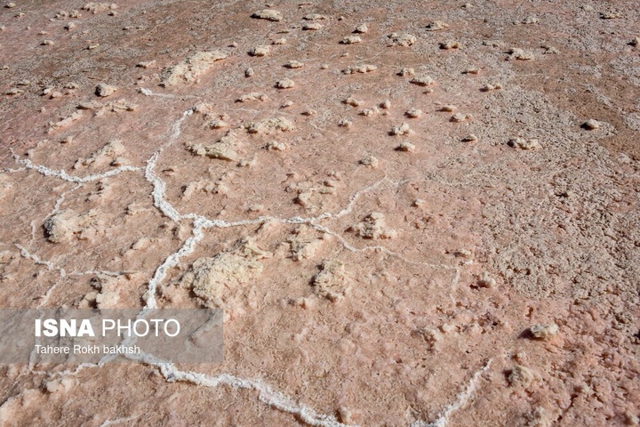 خشک شدن دریاچه مهارلو - شیراز