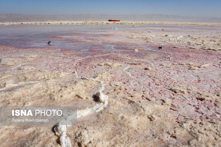 خشک شدن دریاچه مهارلو - شیراز