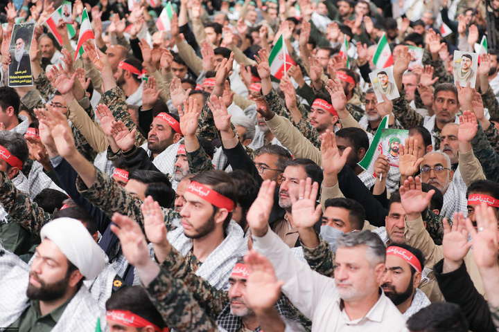 مراسم روز بسیج در حسینیه امام خمینی(ره)